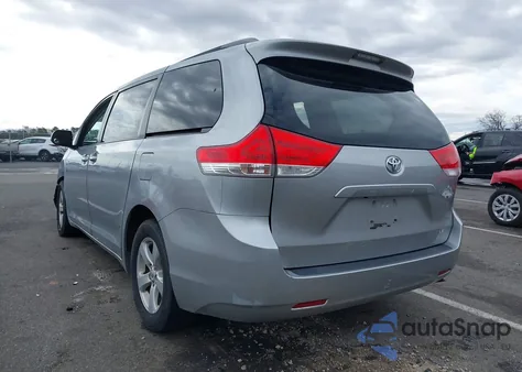 2012 Toyota Sienna Le V6 8 Passenger from USA, damaged, VIN 5TDKK3DCXCS187273